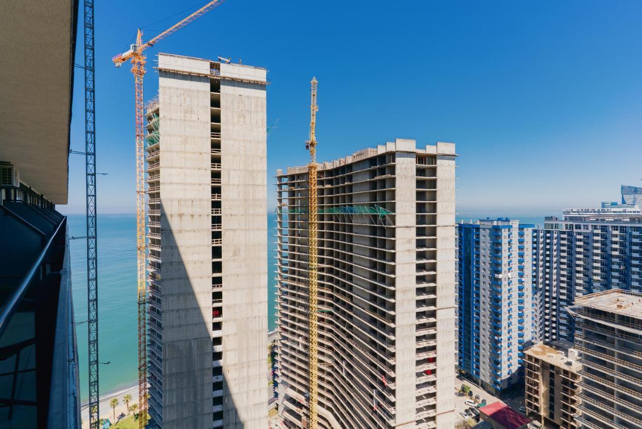 Beach Tower By G-Point Batoumi Extérieur photo